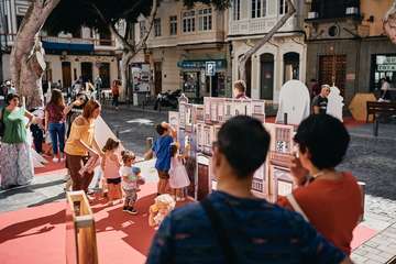 Más de cinco mil personas festejaron Triana Happy Market (Foto TA)